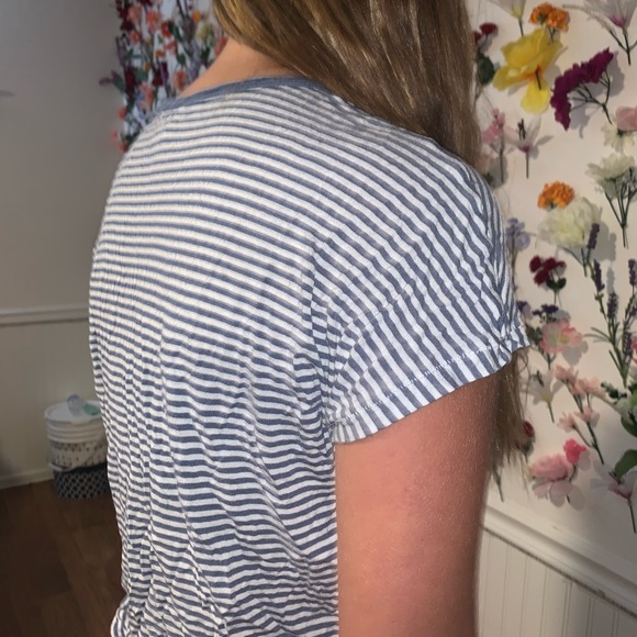 Stripped T-shirt - Picture 3 of 3